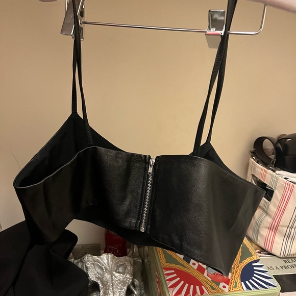 NBD Anaise Top Revolve bra top L - Picture 4 of 4